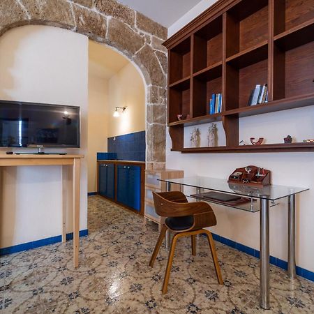 Buranti Guest House Альгеро Екстер'єр фото